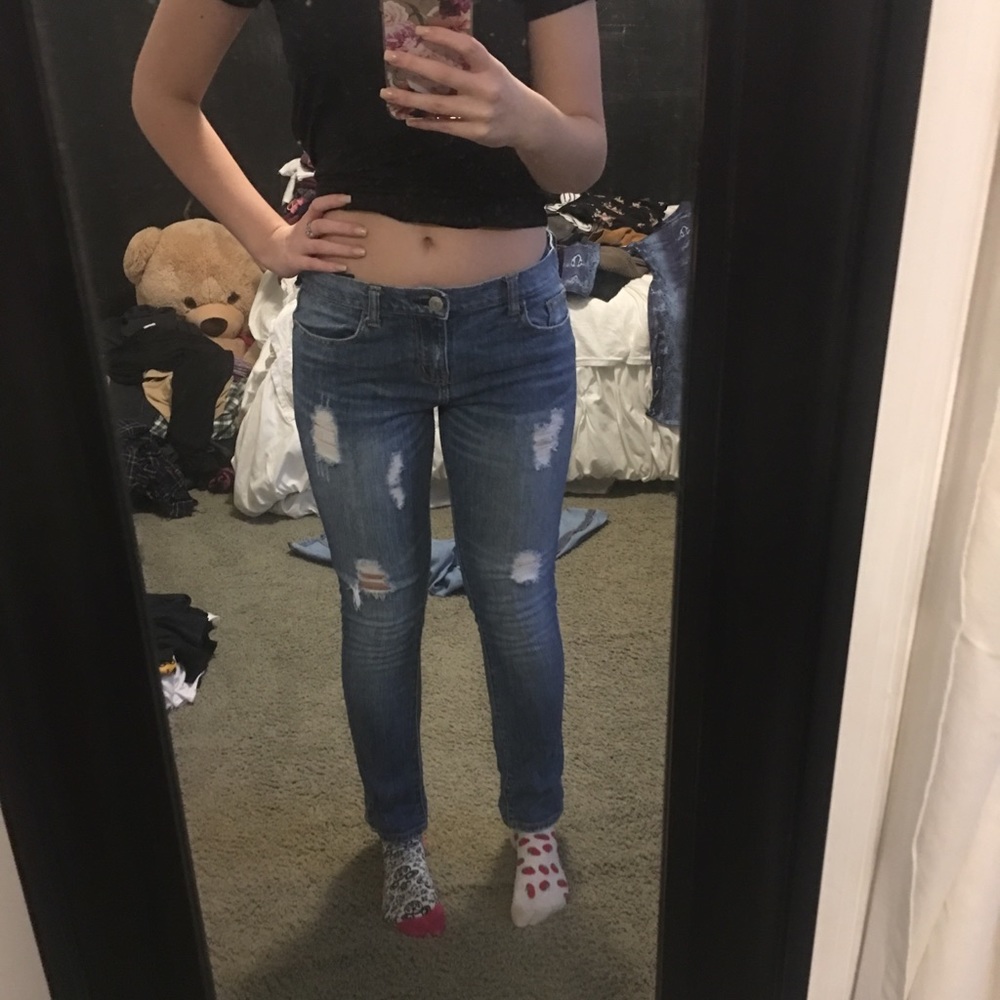 blue distress jeans
